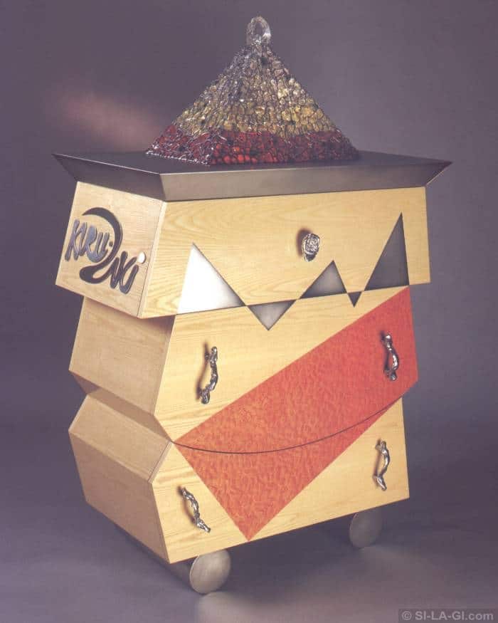 Kurui-Zaki 1999 [Kurui-Zaki / Örült kivirágzás] 145 x 96 x 55 cm numbered and signed 5 ex still possible to order